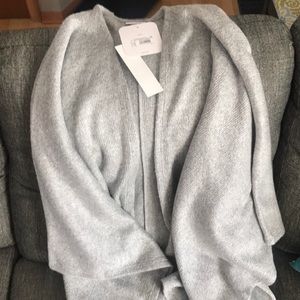 Beautiful and soft open cardigan/cape - maternity